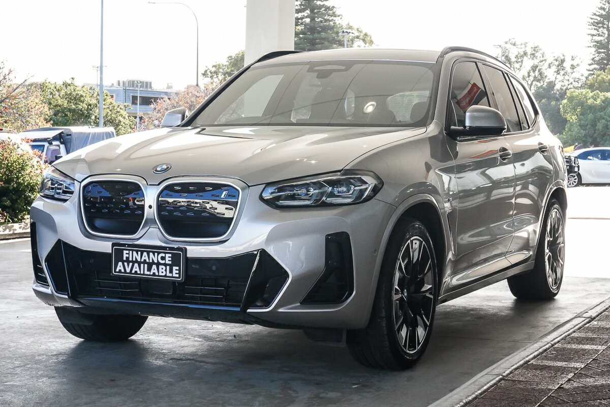 BMW Ix3 image 4