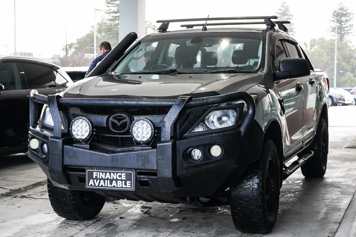 Mazda Bt-50 image 4