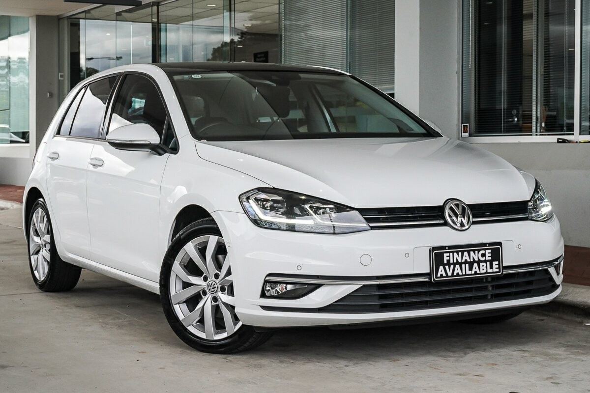 Volkswagen Golf image 1
