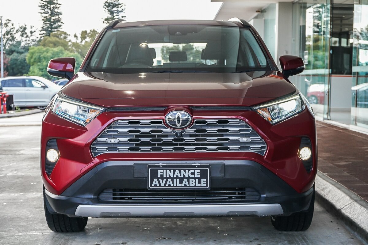 Toyota Rav4 image 3