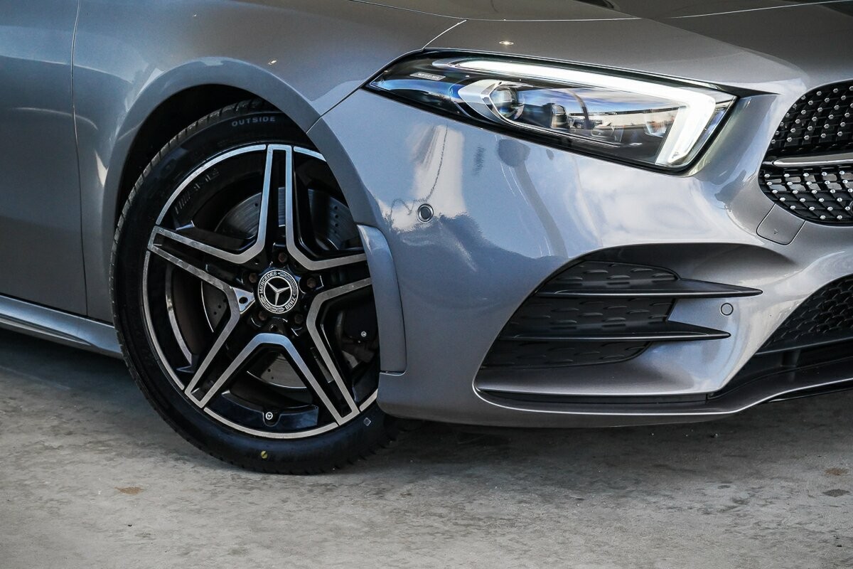 Mercedes Benz A-class image 2