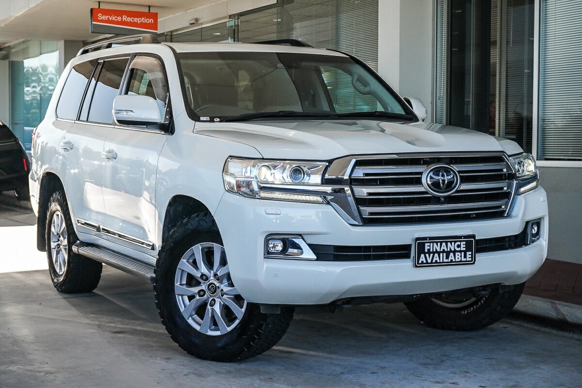 Toyota Landcruiser image 1