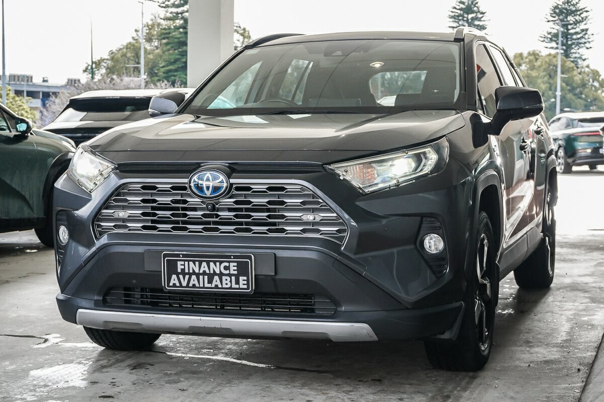 Toyota Rav4 image 4