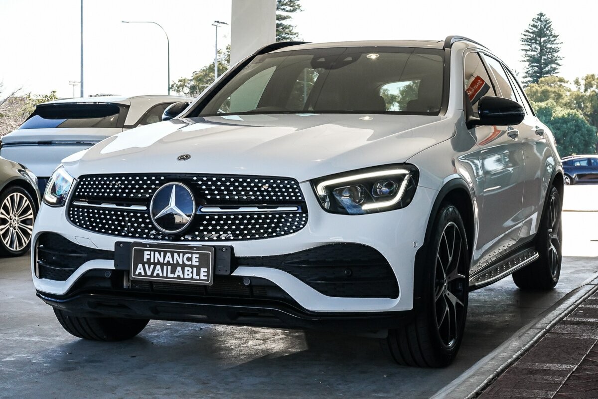 Mercedes Benz Glc-class image 4