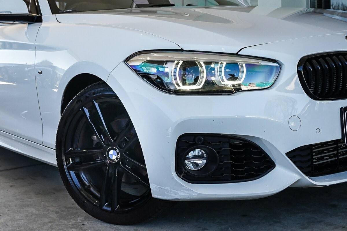 BMW 1 Series image 2