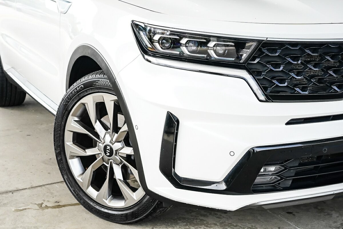 Kia Sorento image 2