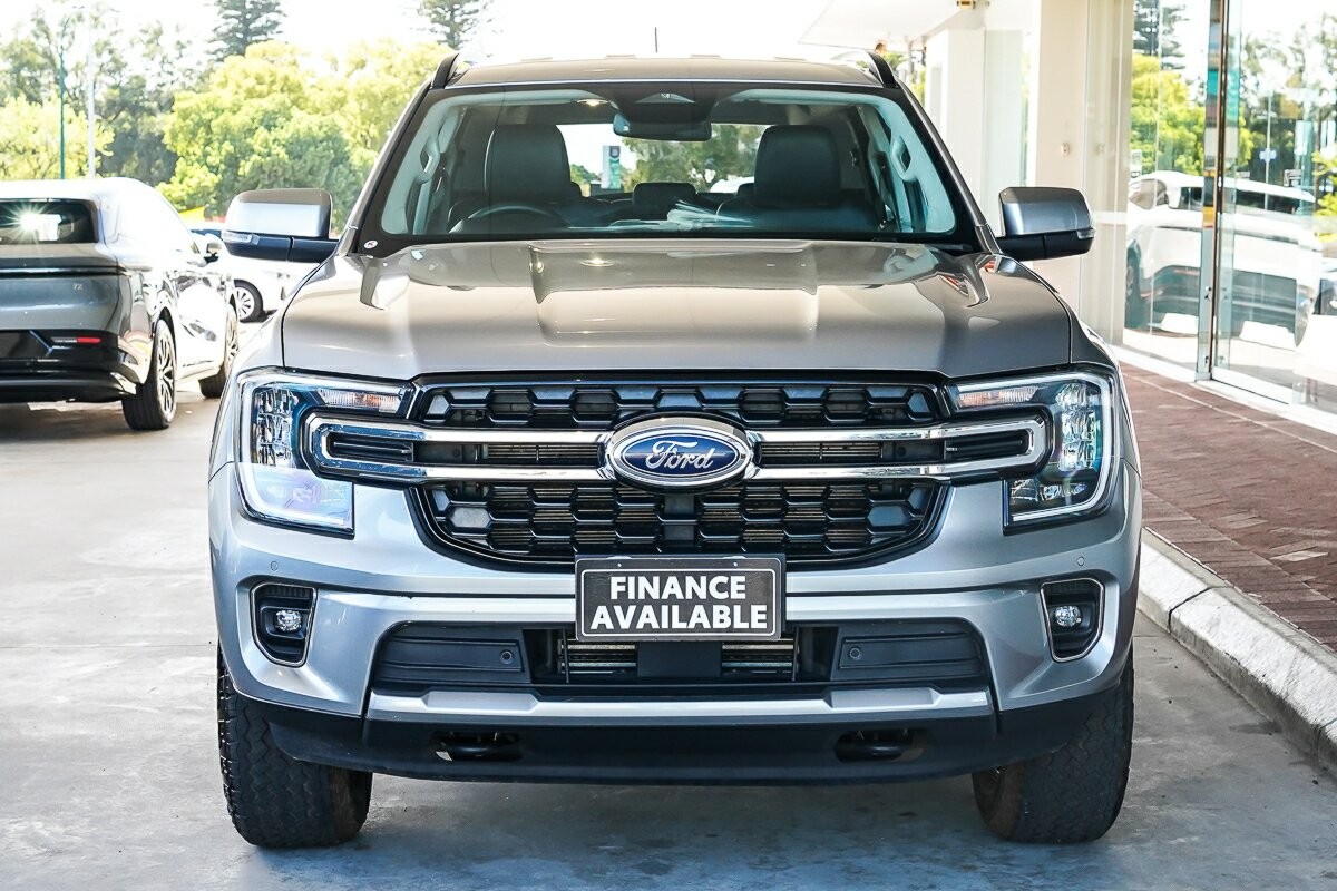 Ford Everest image 3