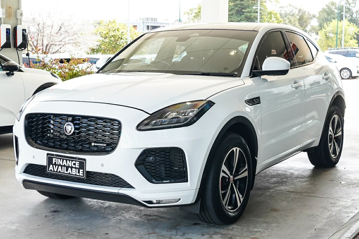Jaguar E-pace image 4