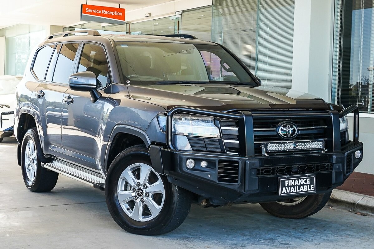 Toyota Landcruiser image 1