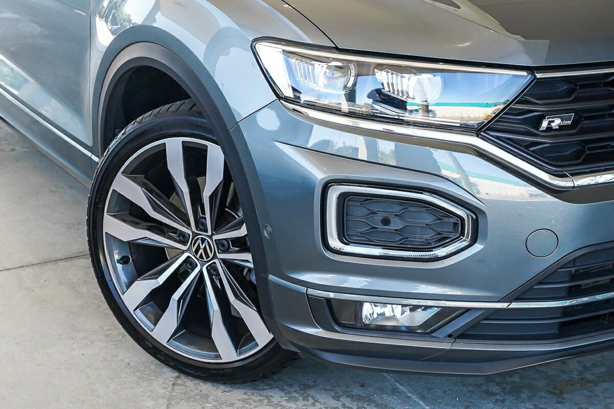 Volkswagen T-roc image 2