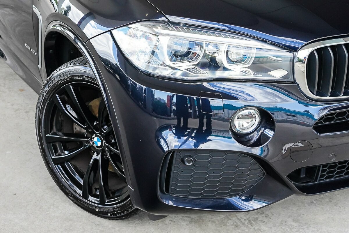 BMW X5 image 2