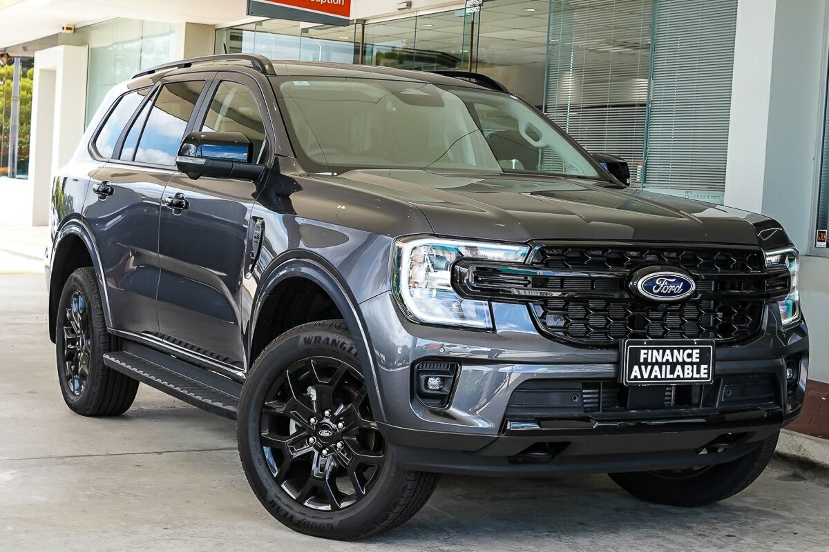 Ford Everest image 1