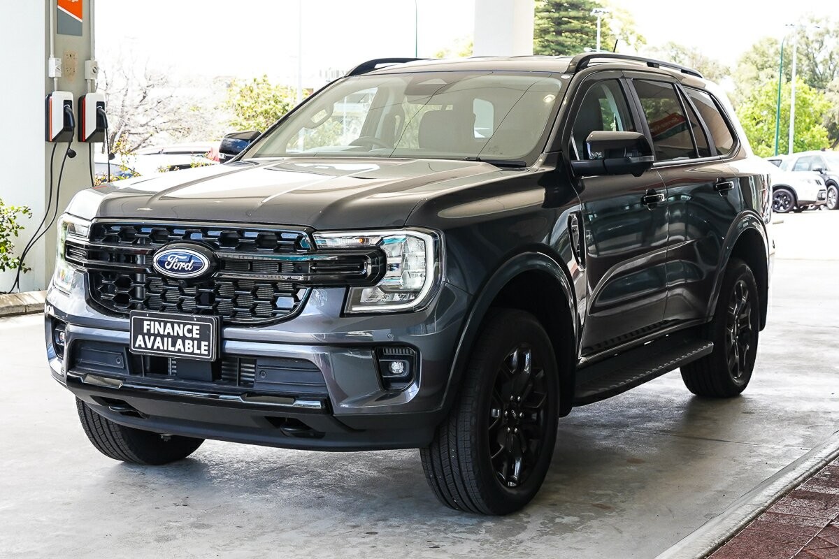 Ford Everest image 4