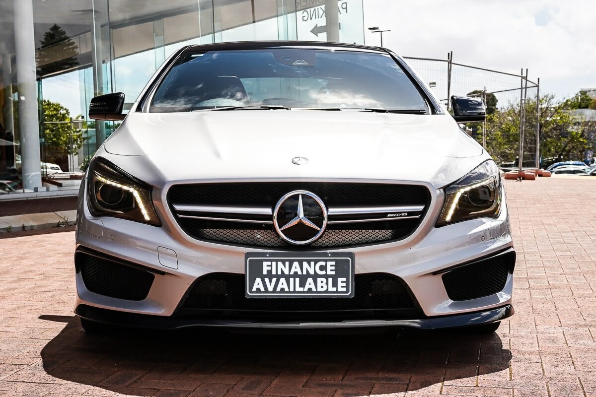 Mercedes Benz Cla-class image 3