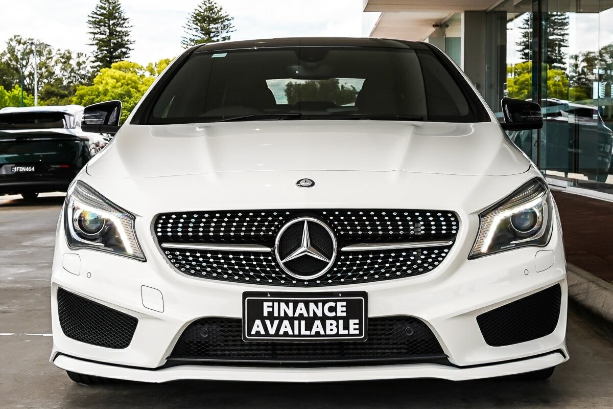 Mercedes Benz Cla-class image 3