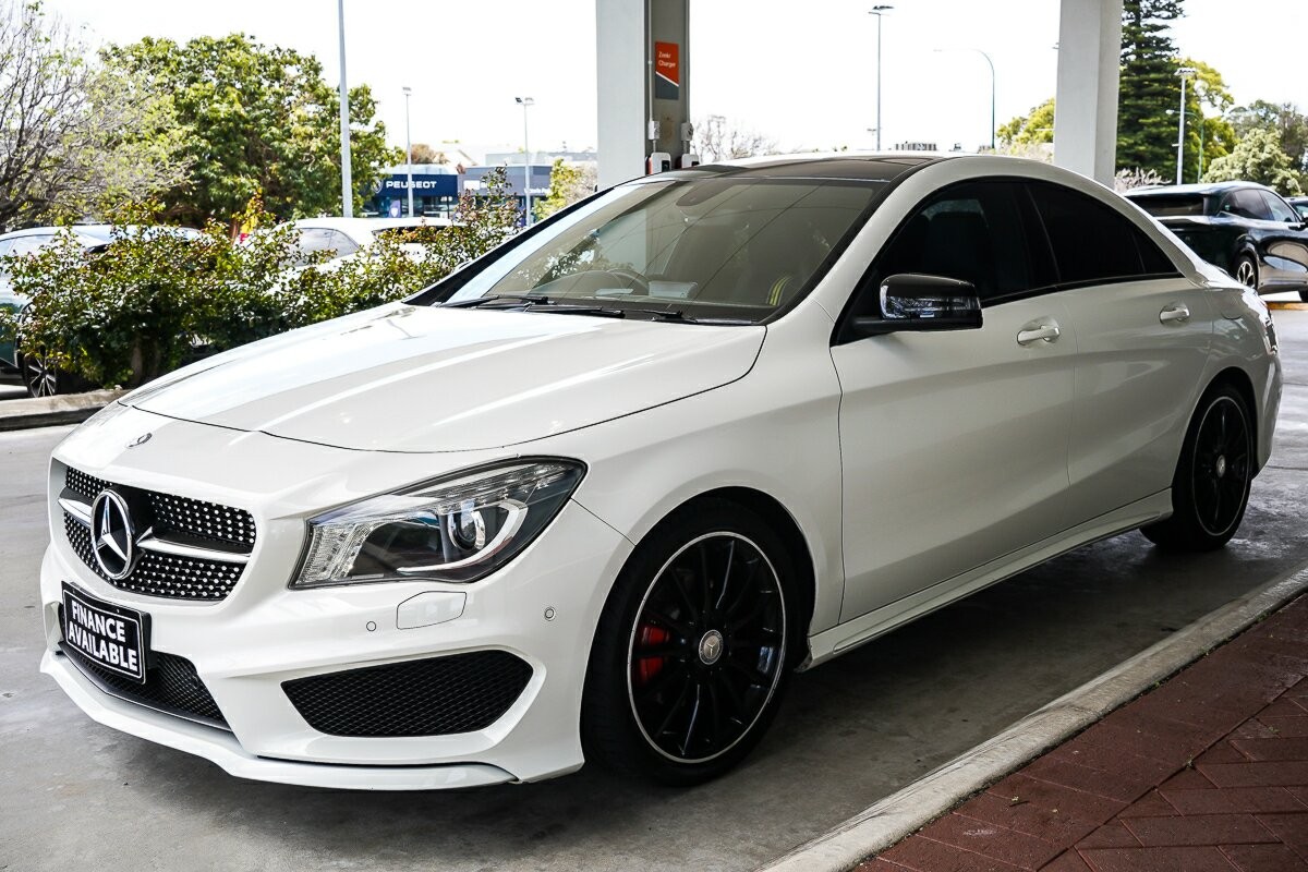 Mercedes Benz Cla-class image 4