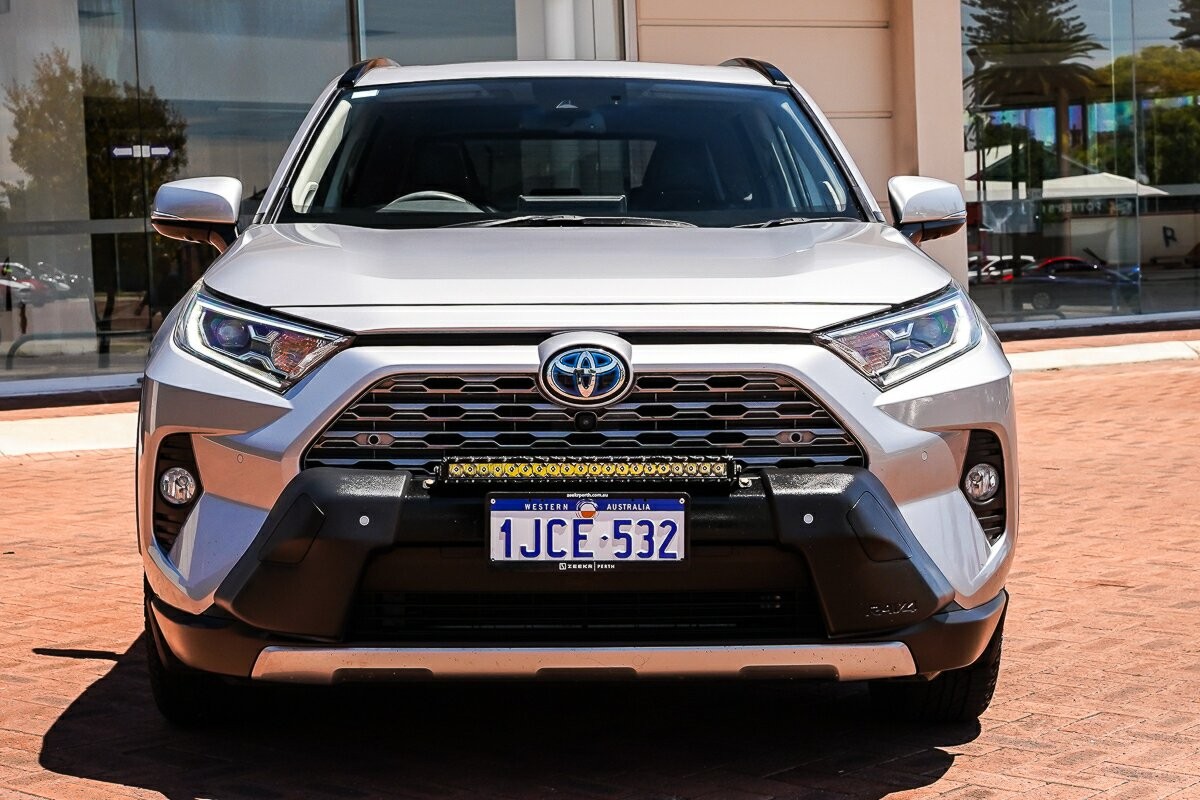 Toyota Rav4 image 3