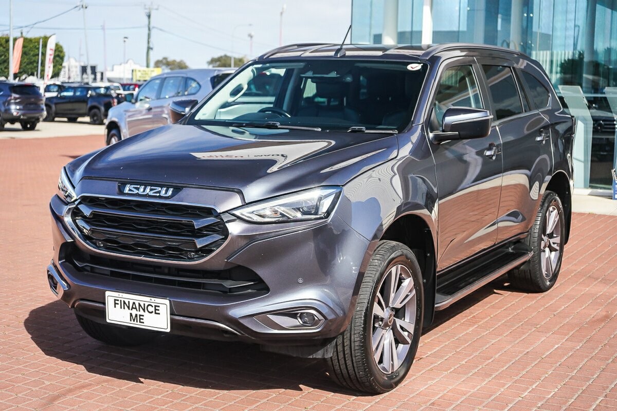 Isuzu Mu-x image 4