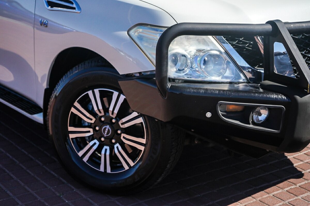 Nissan Patrol image 2