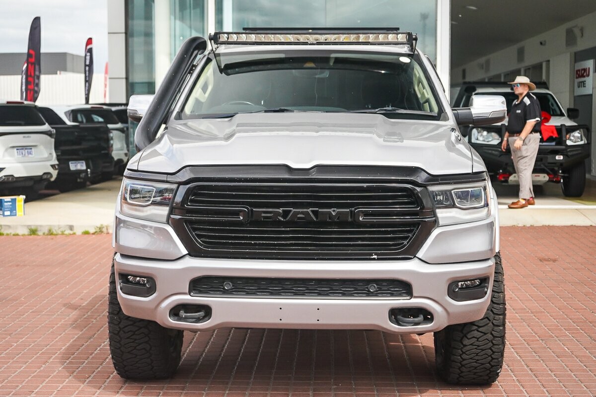Ram 1500 image 3