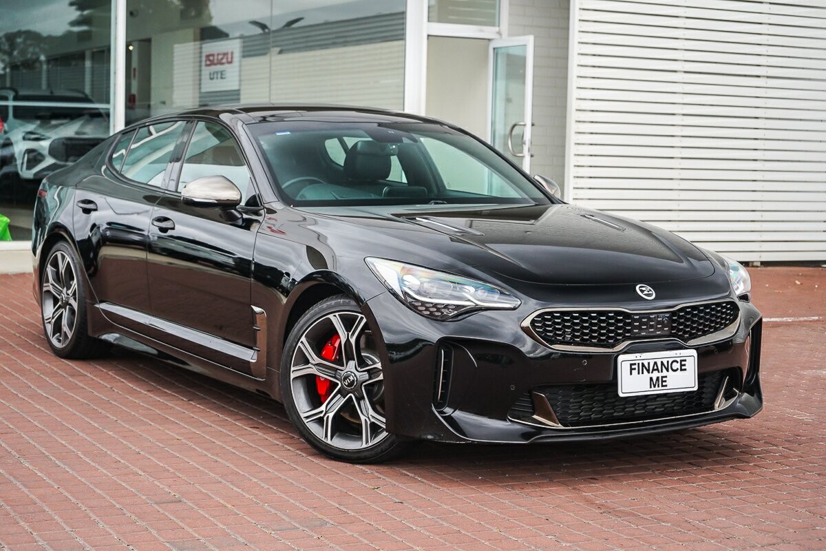 Kia Stinger image 1