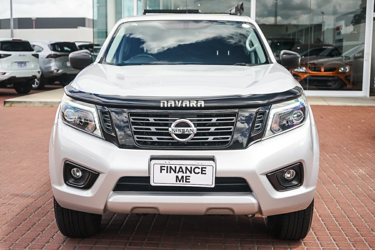 Nissan Navara image 3