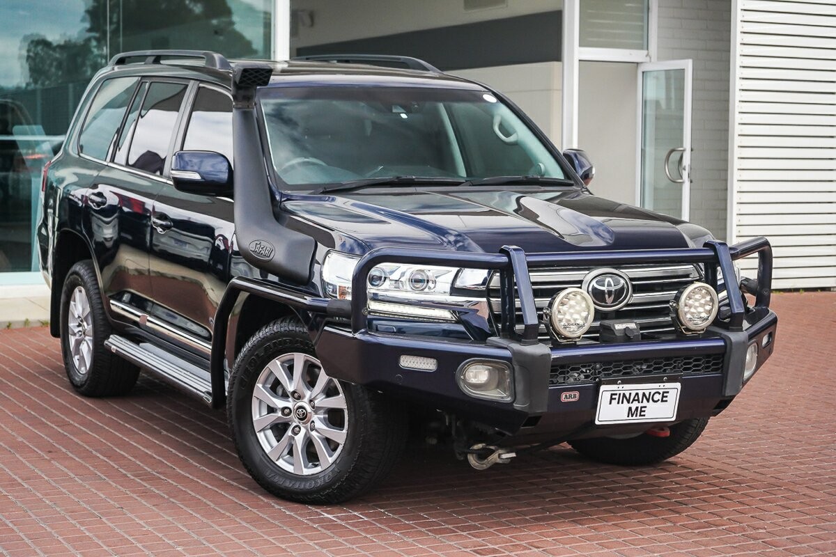 Toyota Landcruiser image 1
