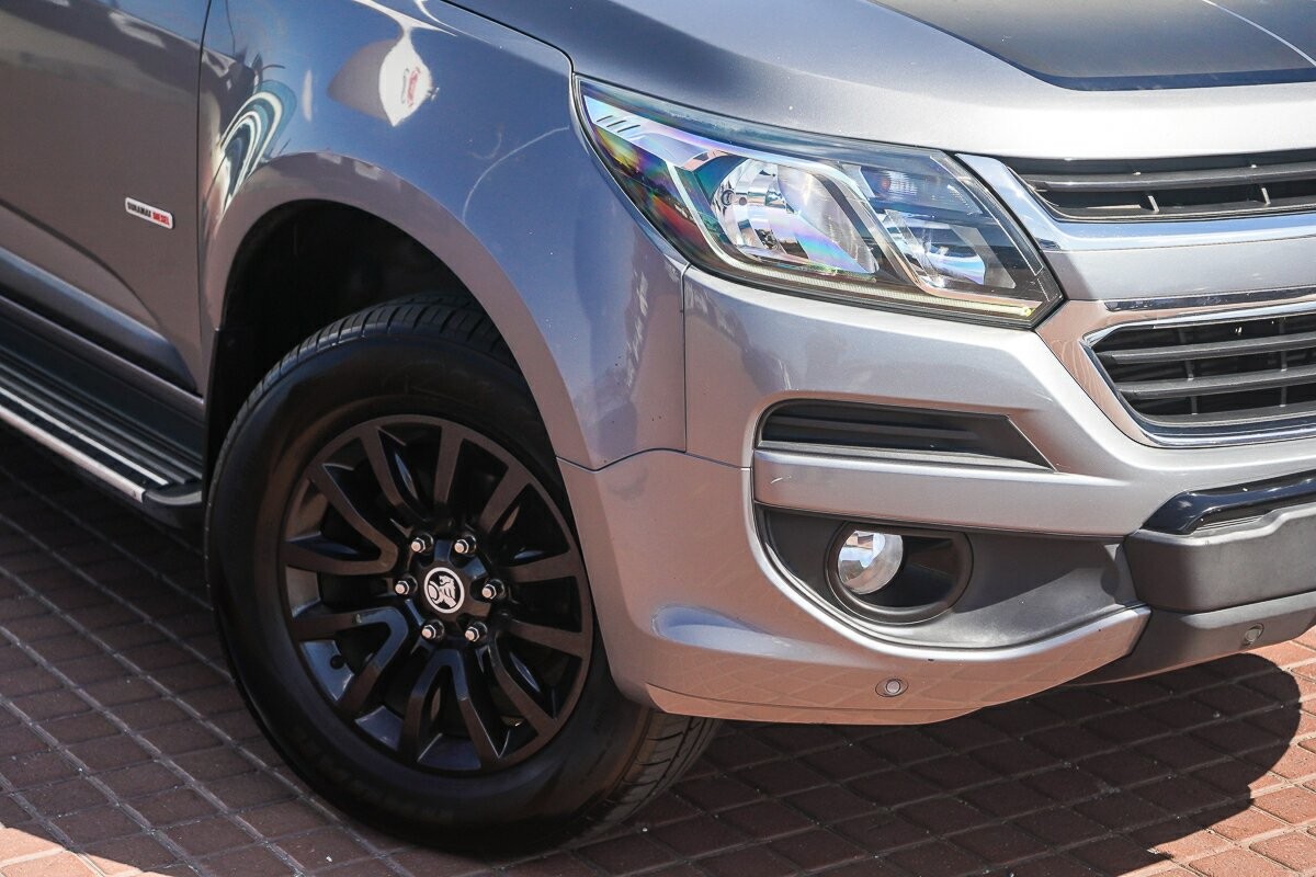 Holden Colorado image 2