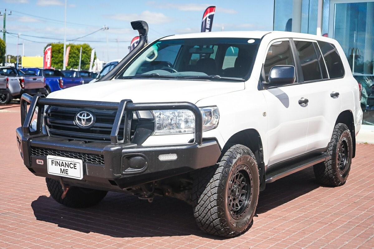 Toyota Landcruiser image 4