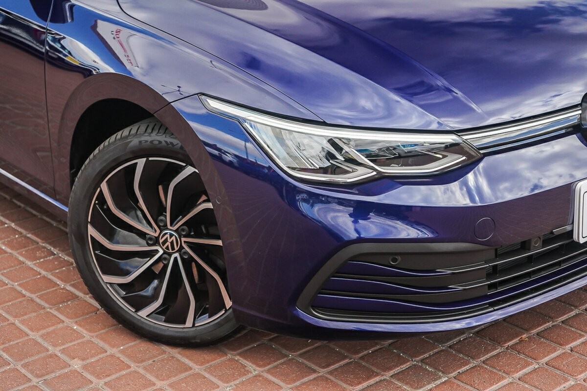 Volkswagen Golf image 2