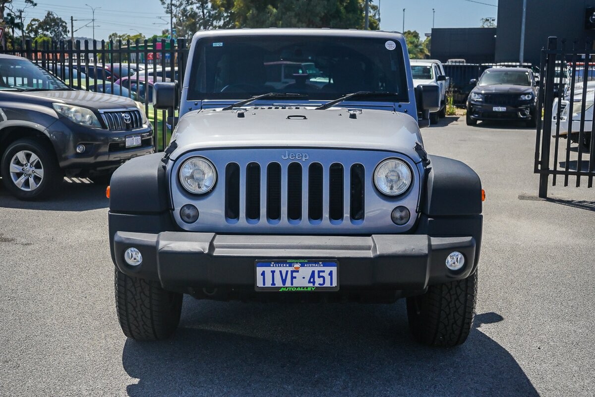 Jeep Wrangler image 3