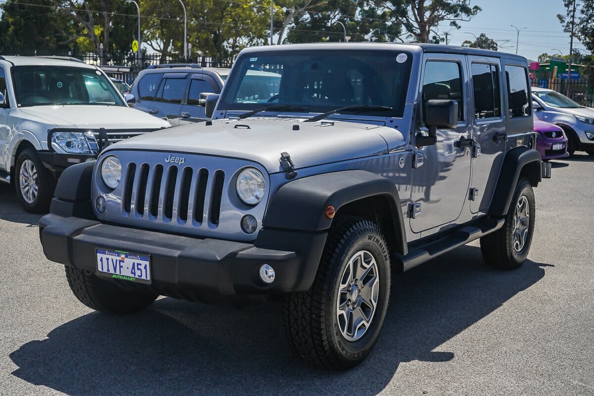 Jeep Wrangler image 4