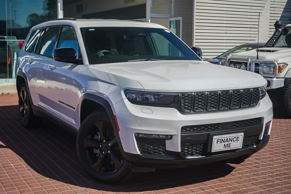 Jeep Grand Cherokee image 1