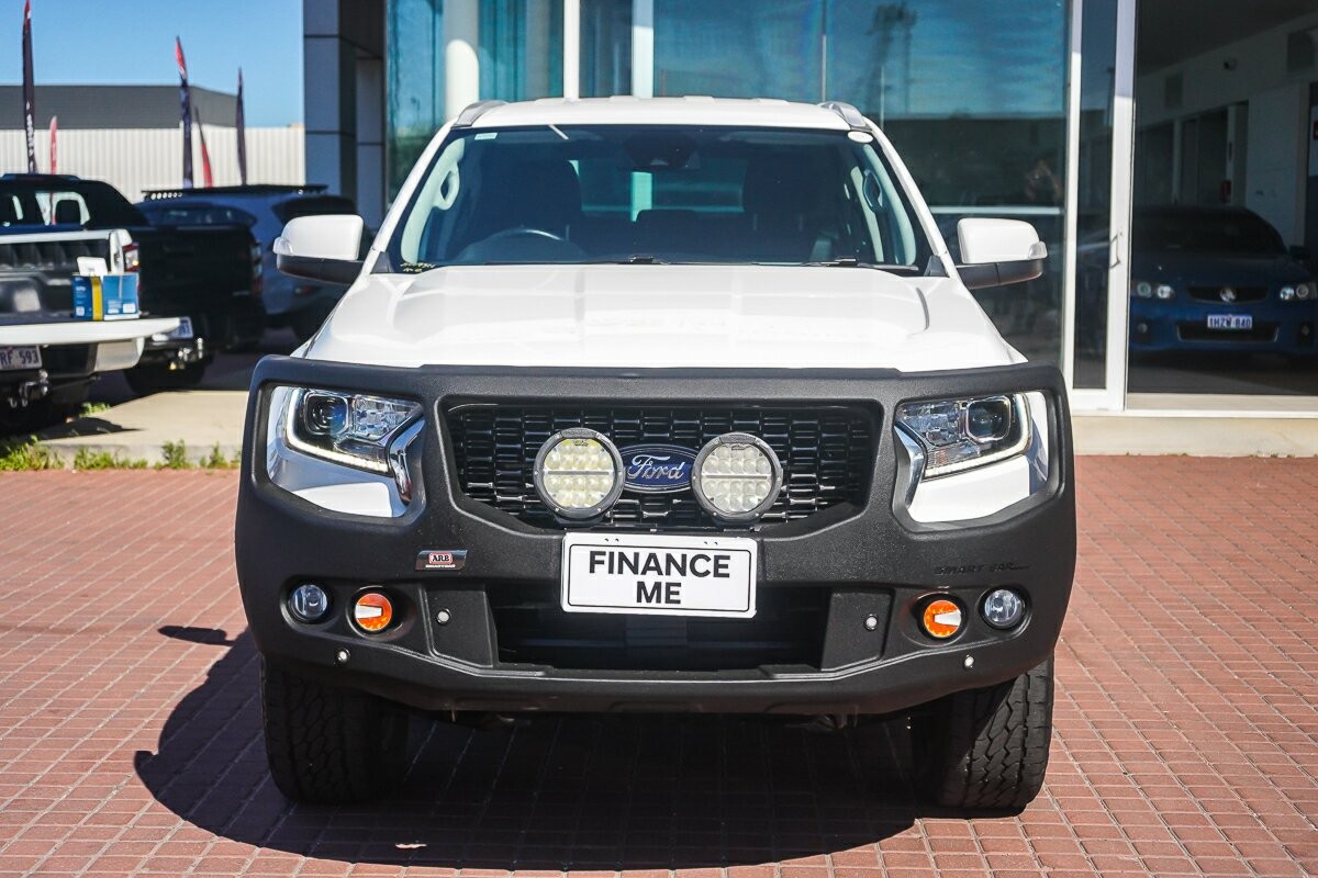 Ford Everest image 3