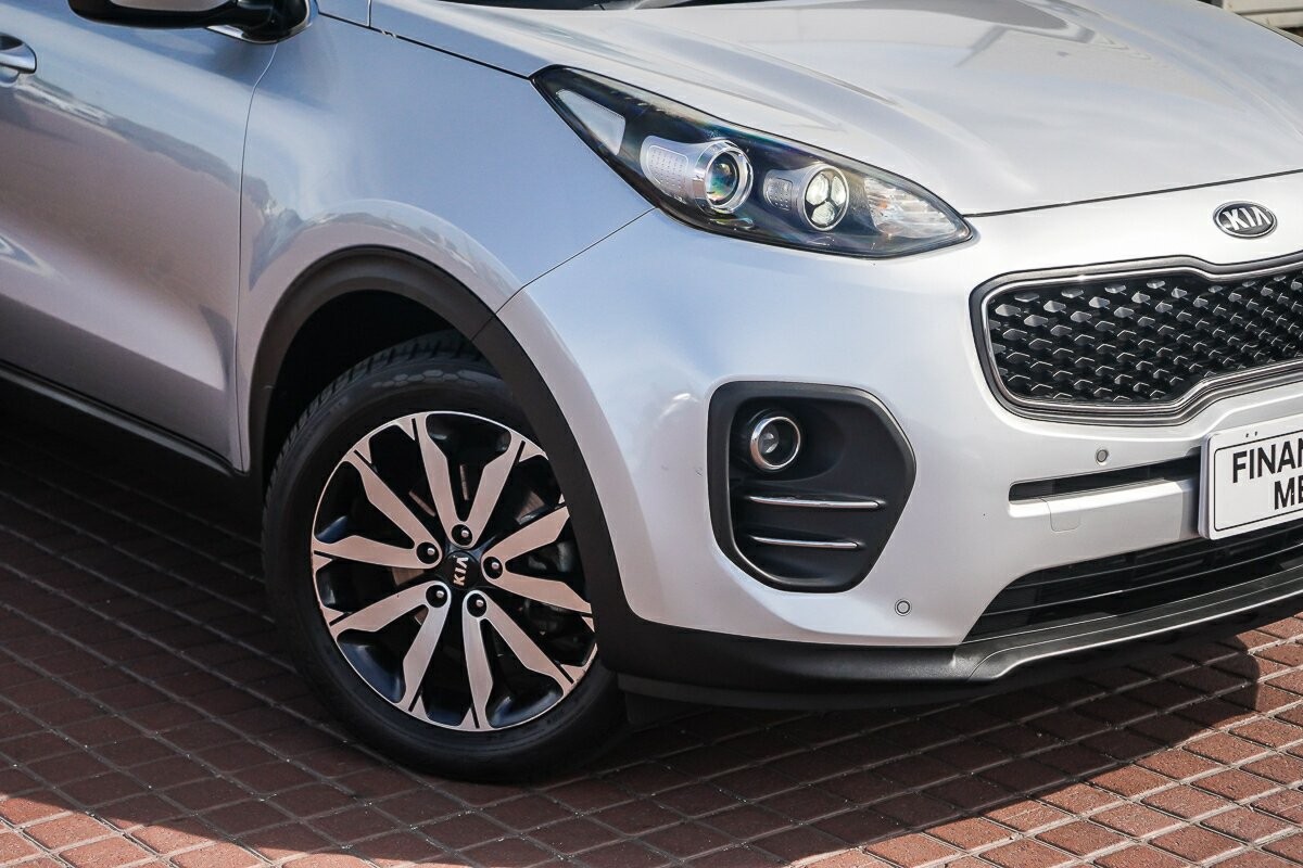 Kia Sportage image 2