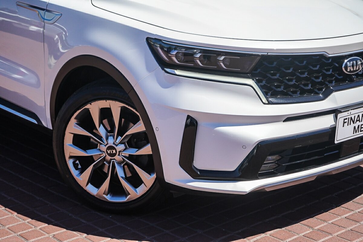 Kia Sorento image 2