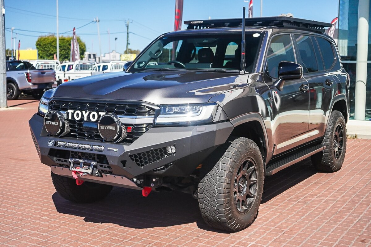 Toyota Landcruiser image 4