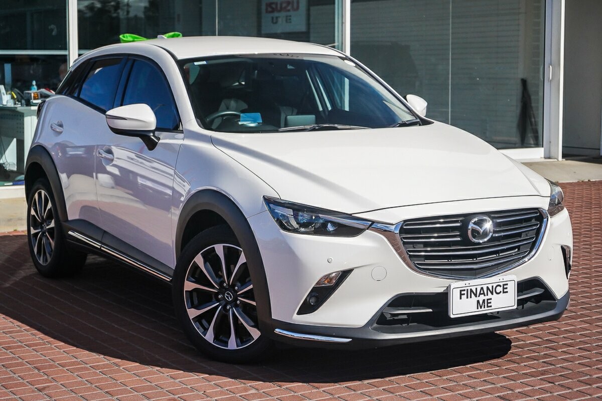 Mazda Cx-3 image 1