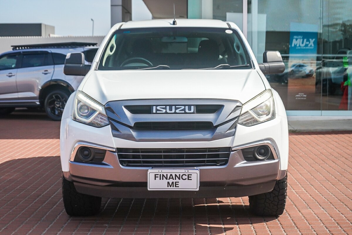 Isuzu Mu-x image 3