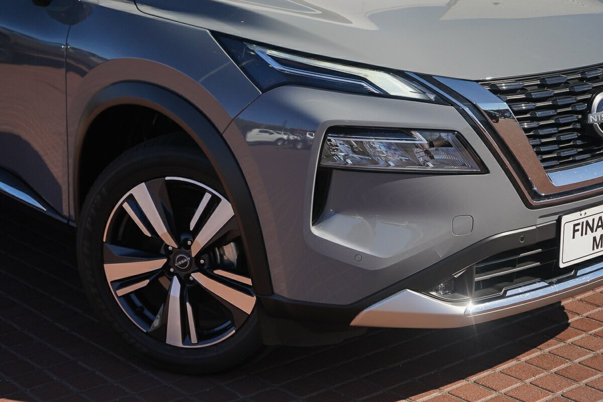 Nissan X-trail image 2