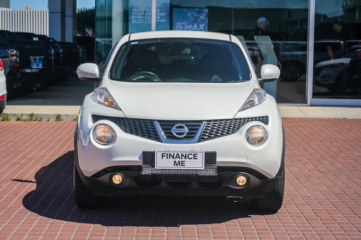 Nissan Juke image 3