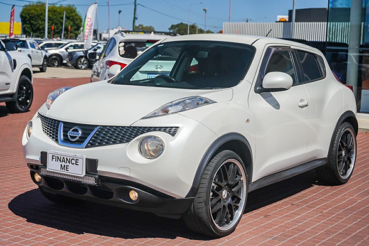 Nissan Juke image 4