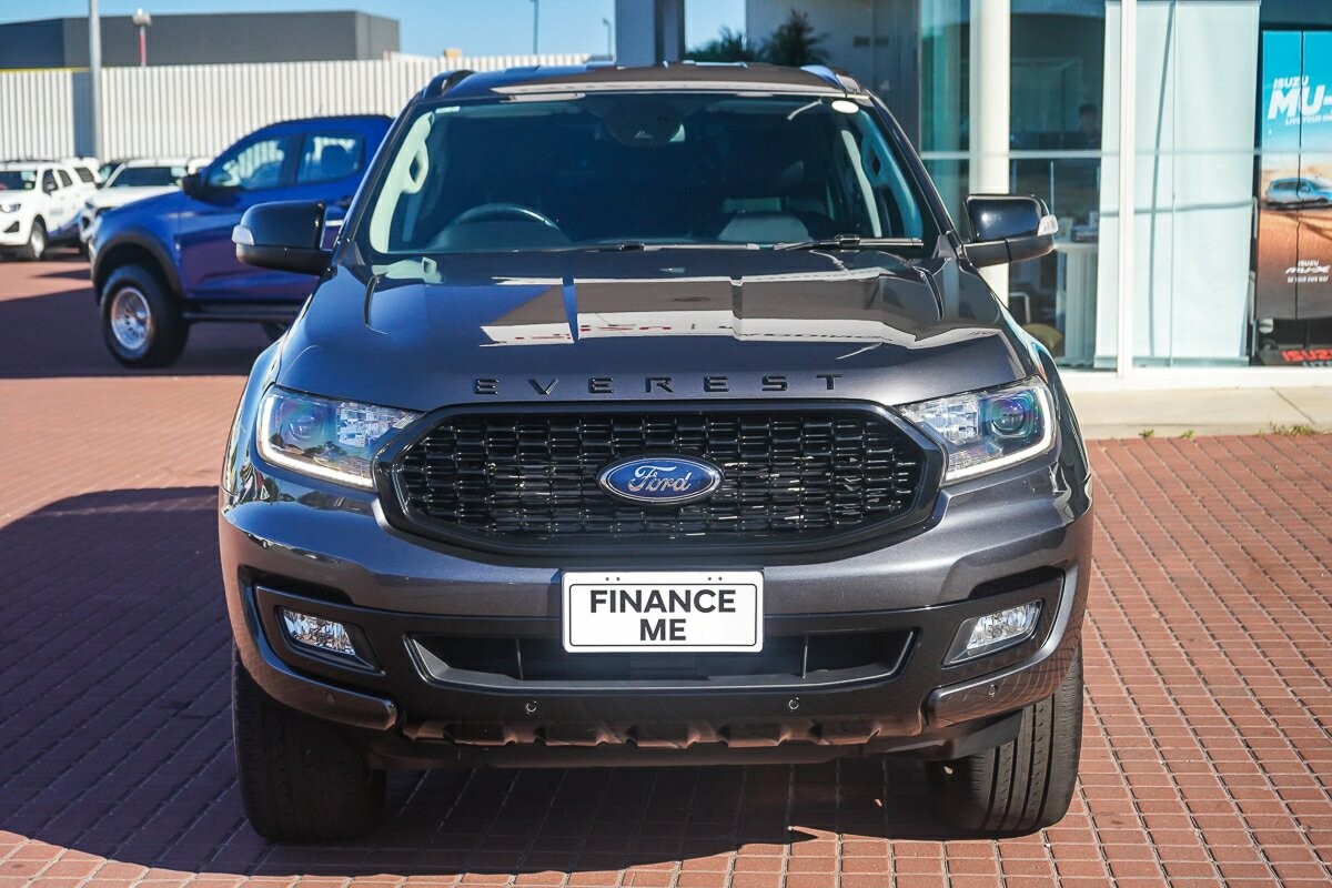 Ford Everest image 3