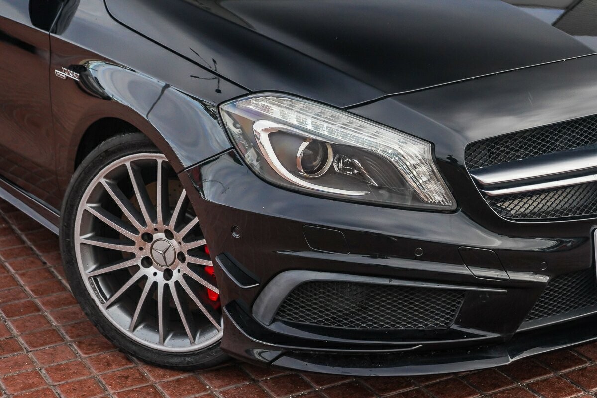 Mercedes Benz A-class image 2