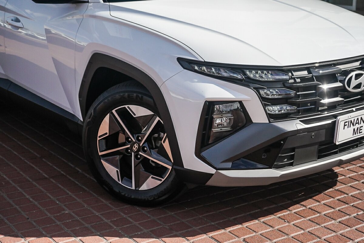 Hyundai Tucson image 2