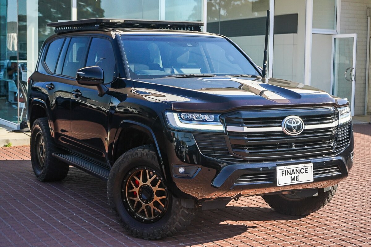 Toyota Landcruiser image 1