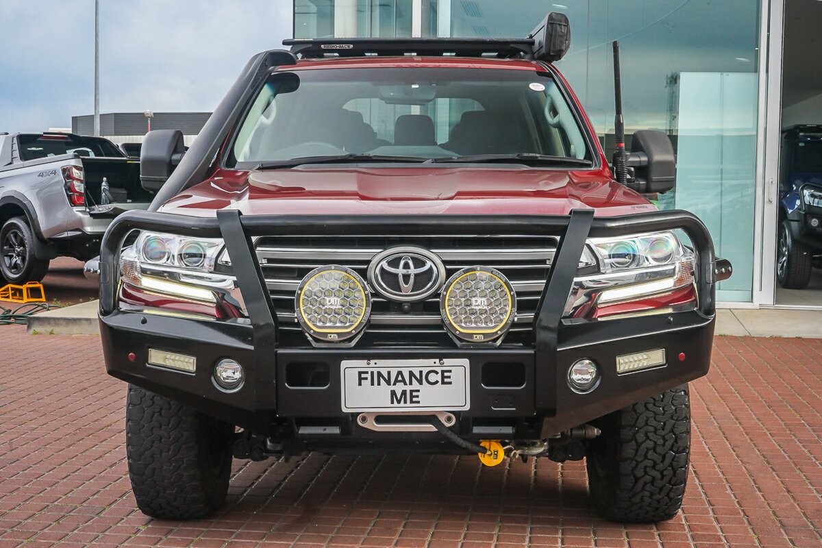 Toyota Landcruiser image 3