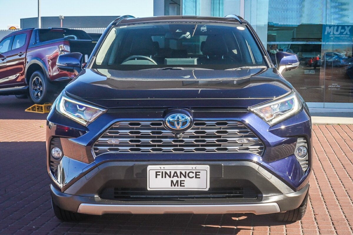 Toyota Rav4 image 3