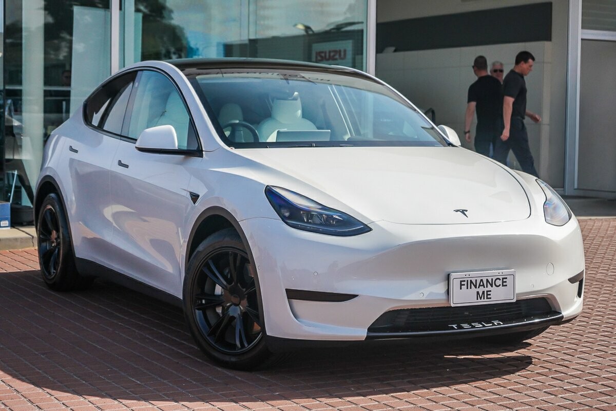 Tesla Model Y image 1