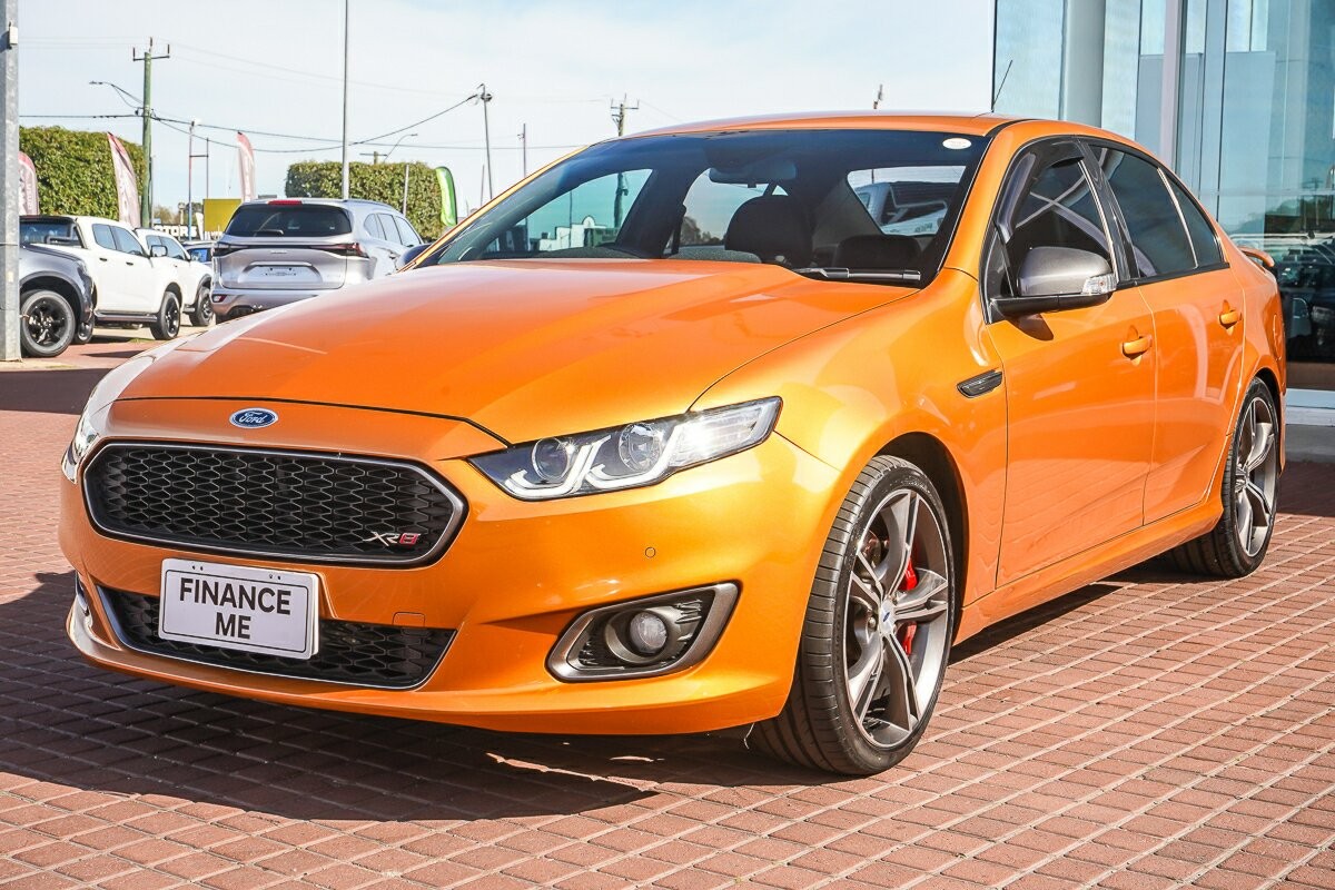 Ford Falcon image 4